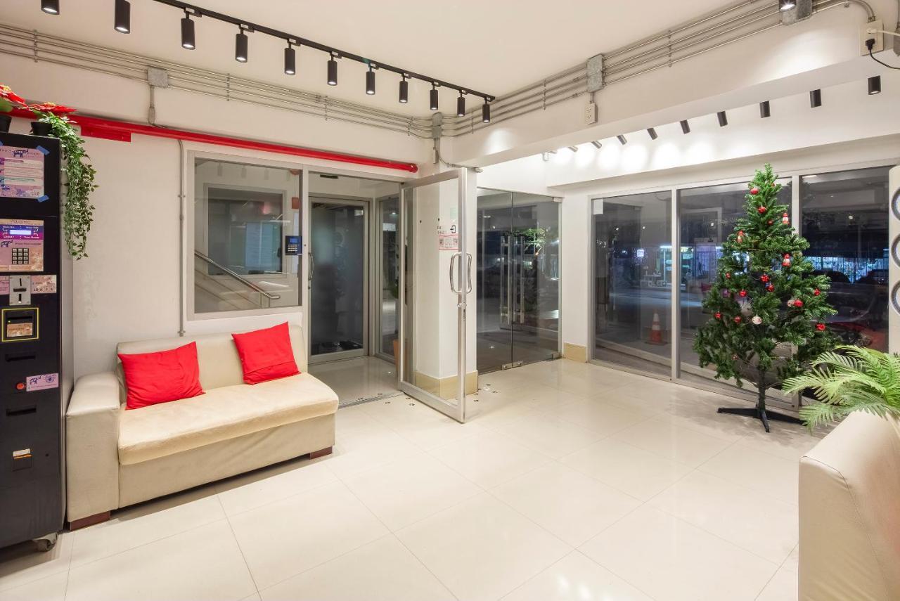 Gems Park Don Mueang Airport And Bts Hotel Банкок Екстериор снимка