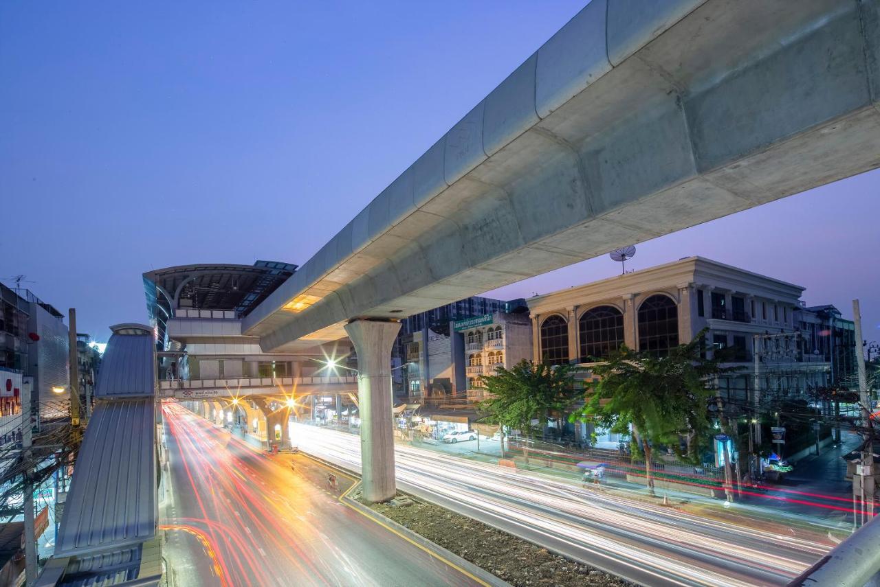 Gems Park Don Mueang Airport And Bts Hotel Банкок Екстериор снимка