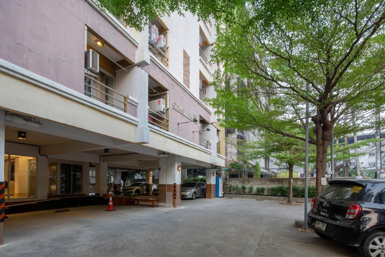 Gems Park Don Mueang Airport And Bts Hotel Банкок Екстериор снимка